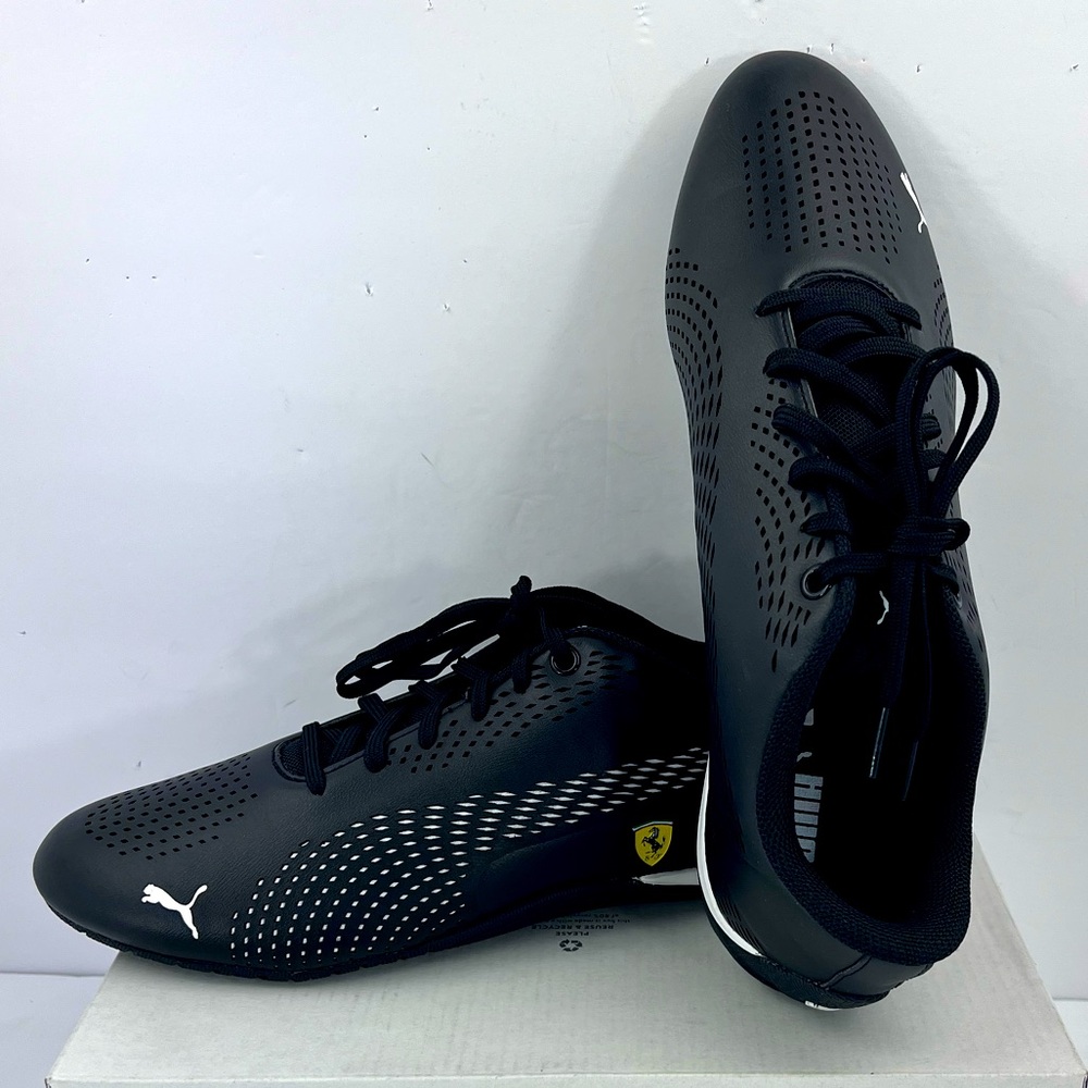 PUMA MOTORSPORT LEGACY DRIFT 5 ULTRA 2, FERRARI LOGO BLACK & WHITE, SIZE 10.5